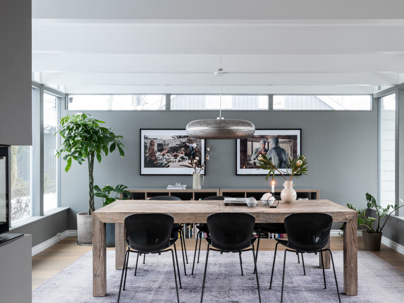 Bildet viser en lekker spisestue i en bolig.