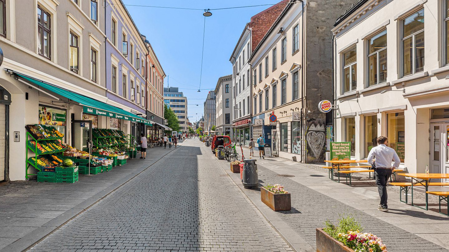 Nedover Torggata i sentrum