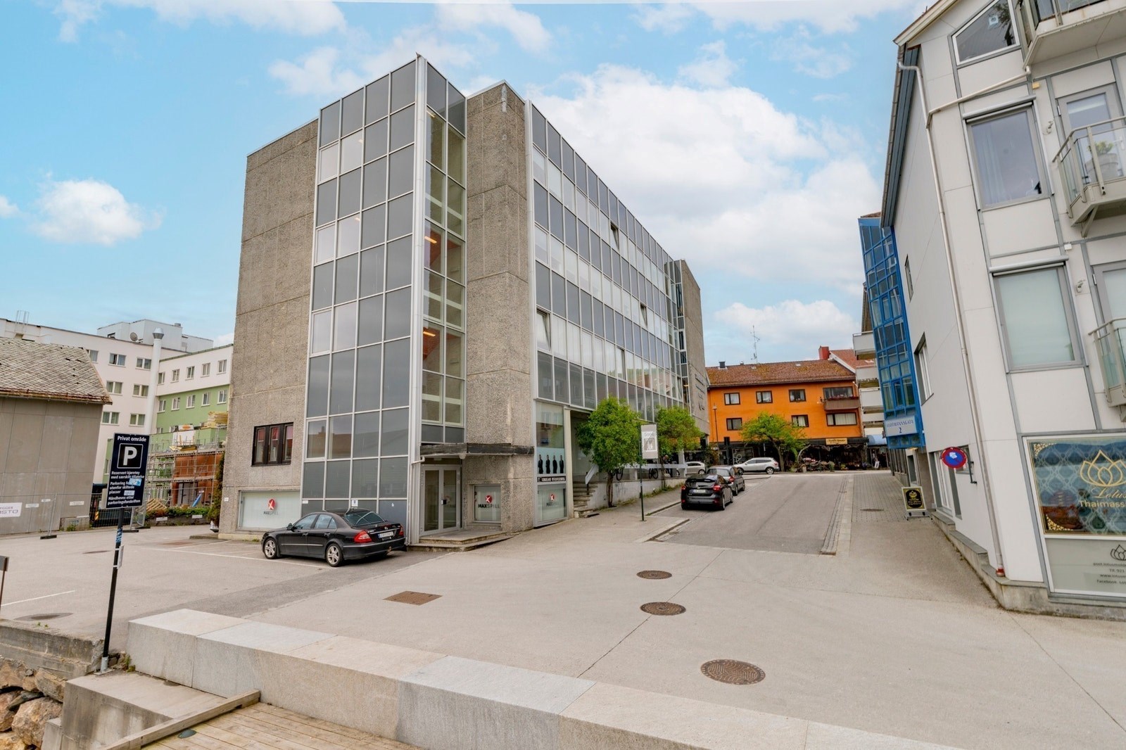 Eiendommen ligger i hjerte av i Molde sentrum