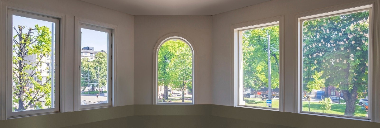 Nydelig historisk utsikt fra kontoretasjene