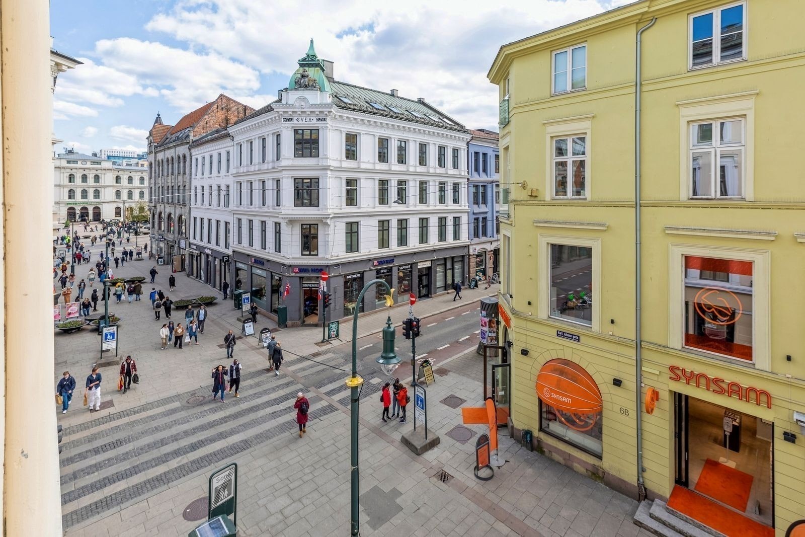 I 3.etg har du flott utsyn over Karl Johans gate